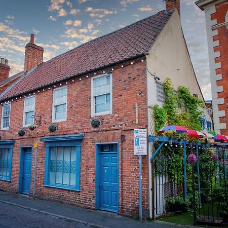 The Secret Garden Apartment Newark-on-Trent  Luaran gambar