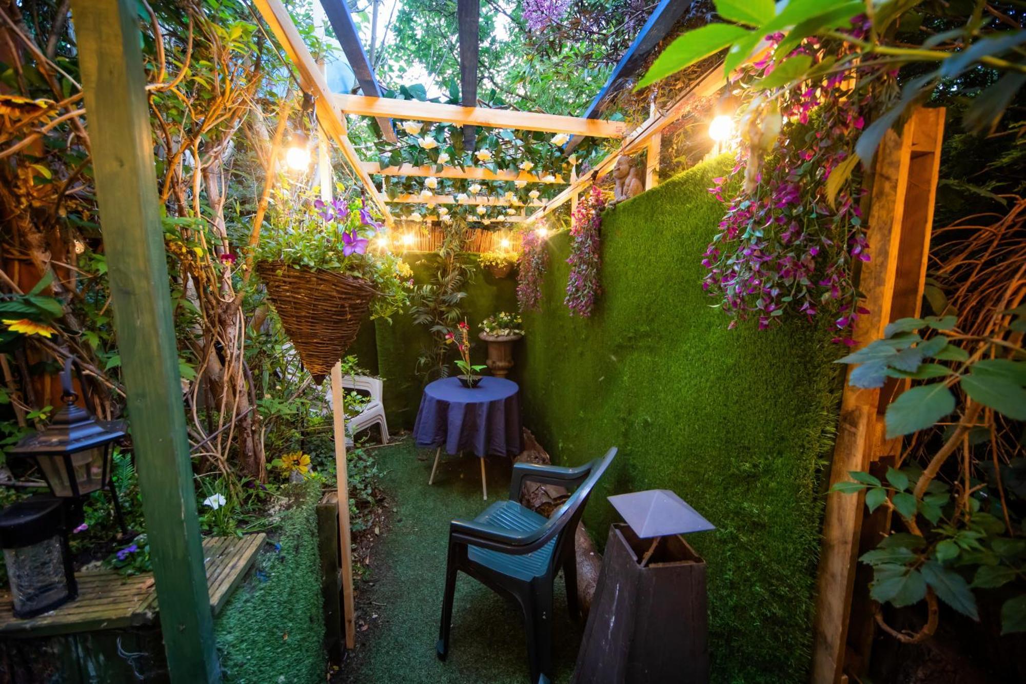 The Secret Garden Apartment Newark-on-Trent  Luaran gambar