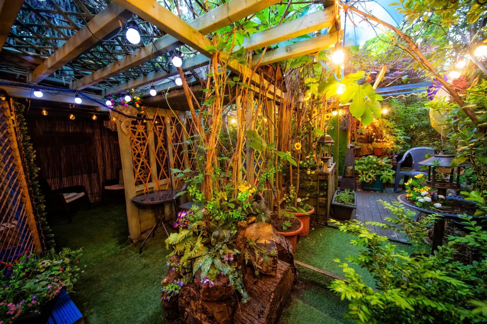 The Secret Garden Apartment Newark-on-Trent  Luaran gambar